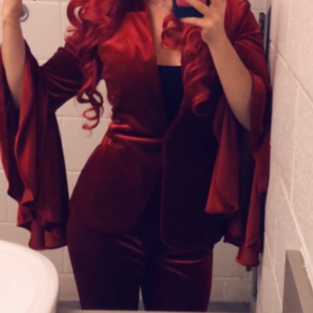 ♥️ Red Velour Suit ♥️ - Picture 4 of 4